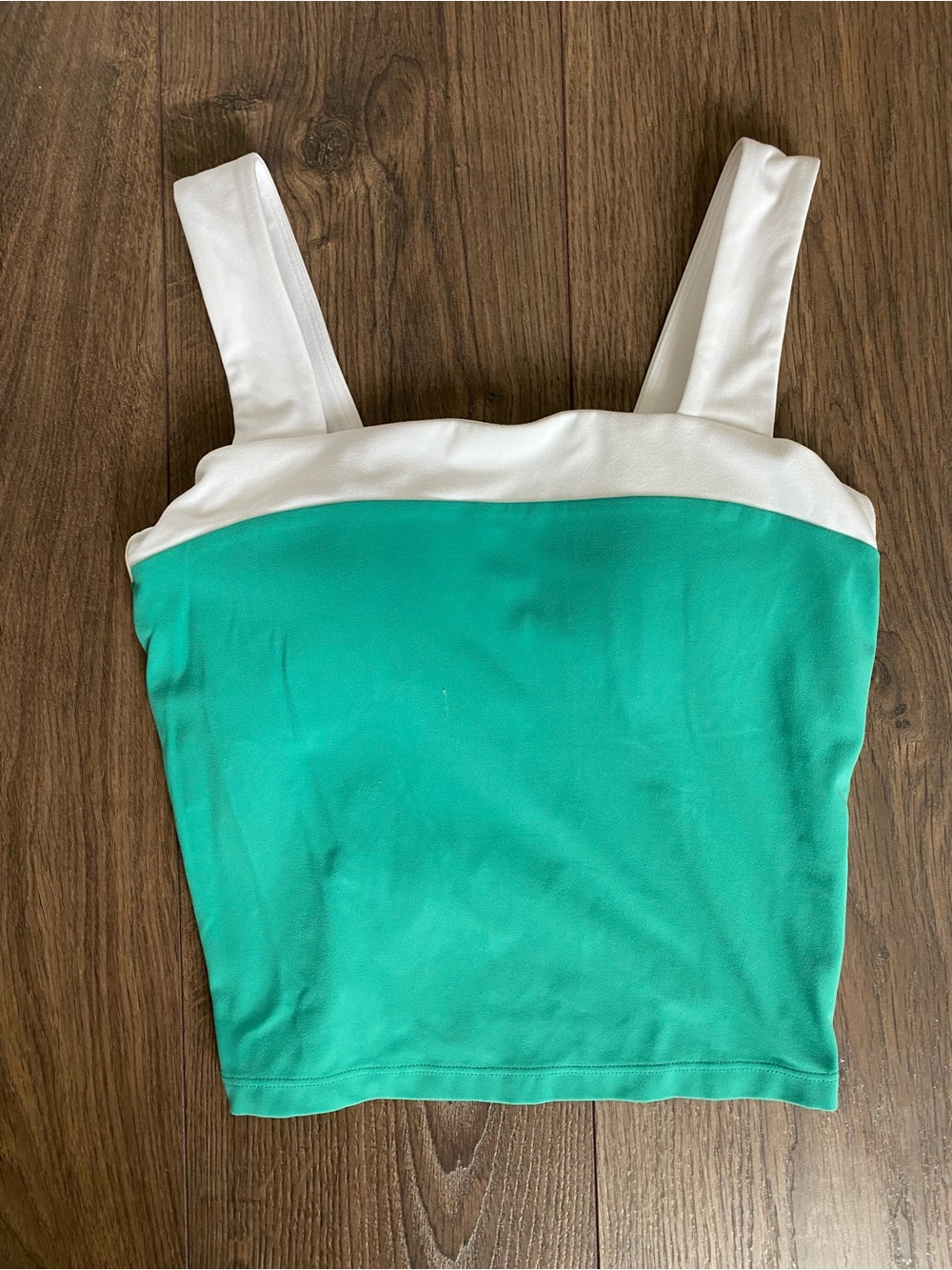 all in motion, NWOT, White & Green Cropped Workout Tank